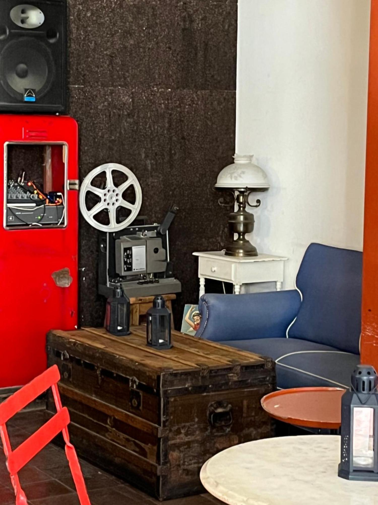 Alface Hall Hostel & Bar Lisboa Kültér fotó