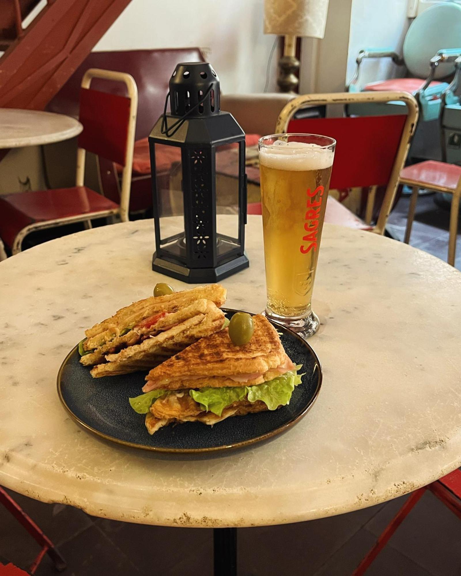 Alface Hall Hostel & Bar Lisboa Kültér fotó